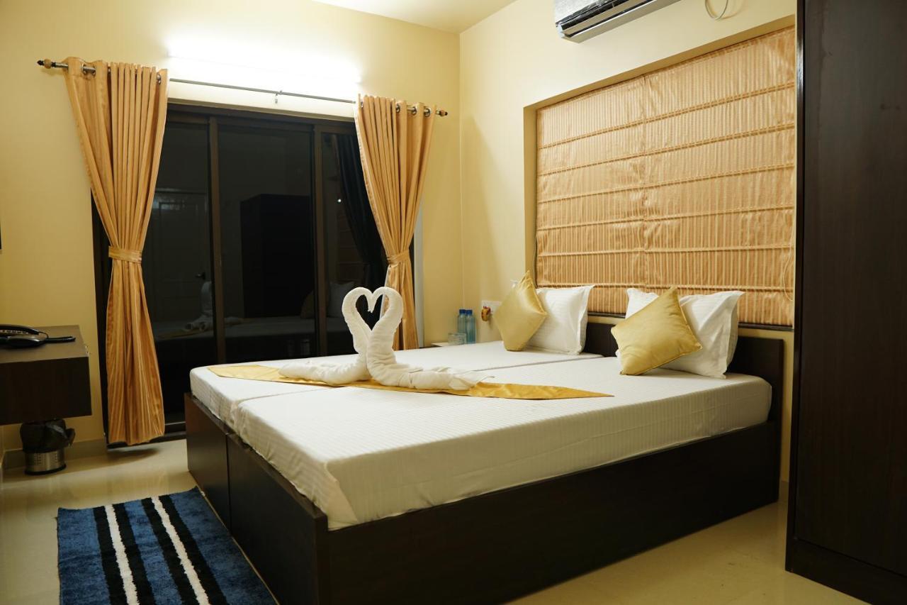 Hotel Rama Golden Root New Town Calcuta Exterior foto